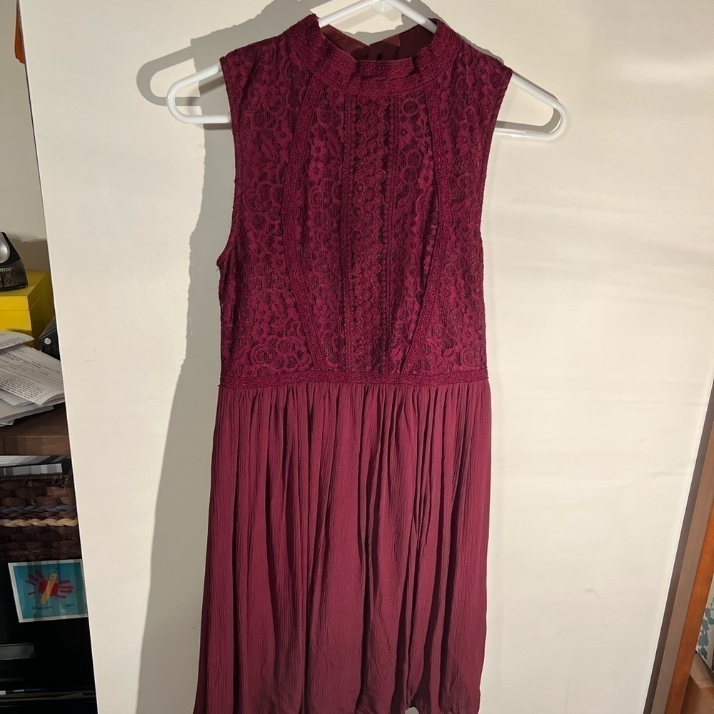 Cute party dress - Picture 3 of 3